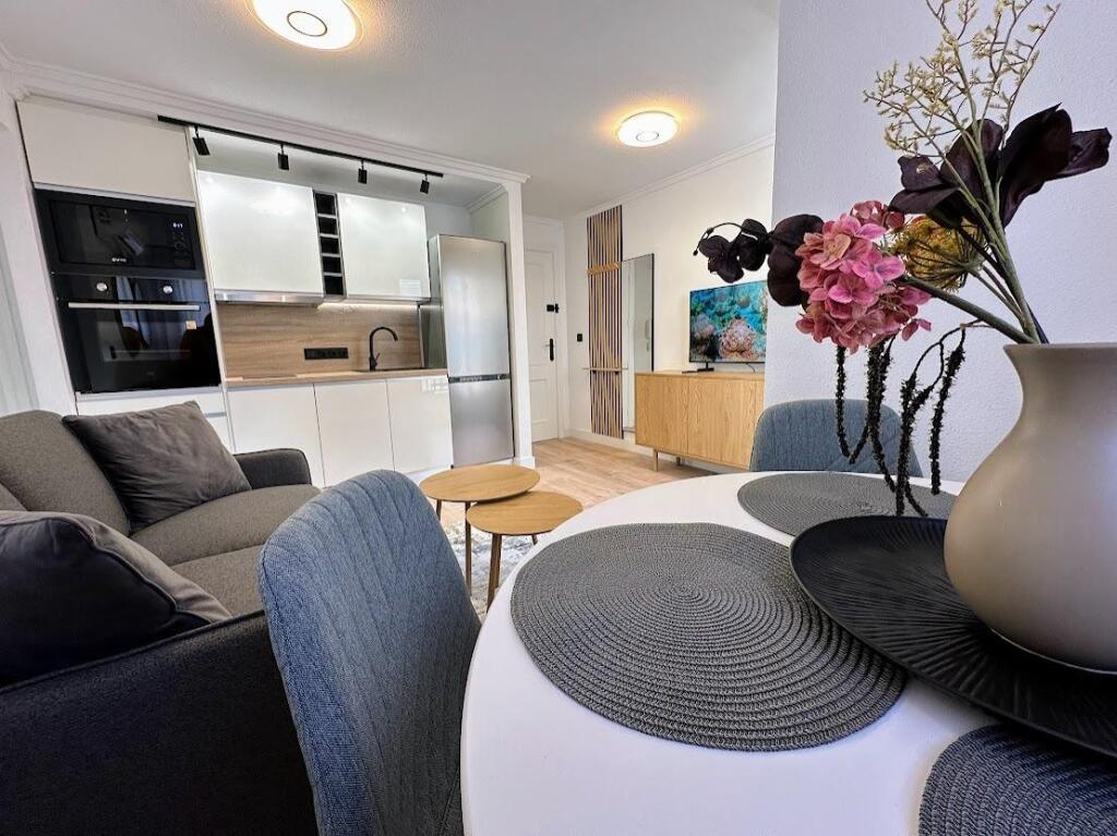 Main image of property: Valencia, Alicante, Torrevieja