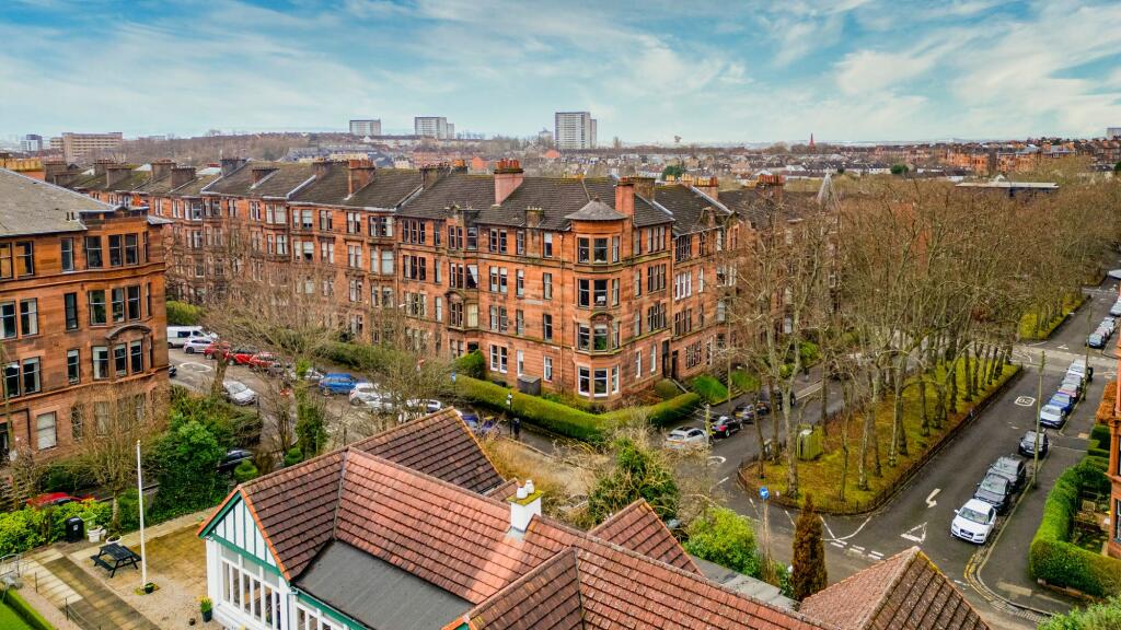 Main image of property: Queensborough Gardens, Flat 1/1, Hyndland, Glasgow, G12 9TT