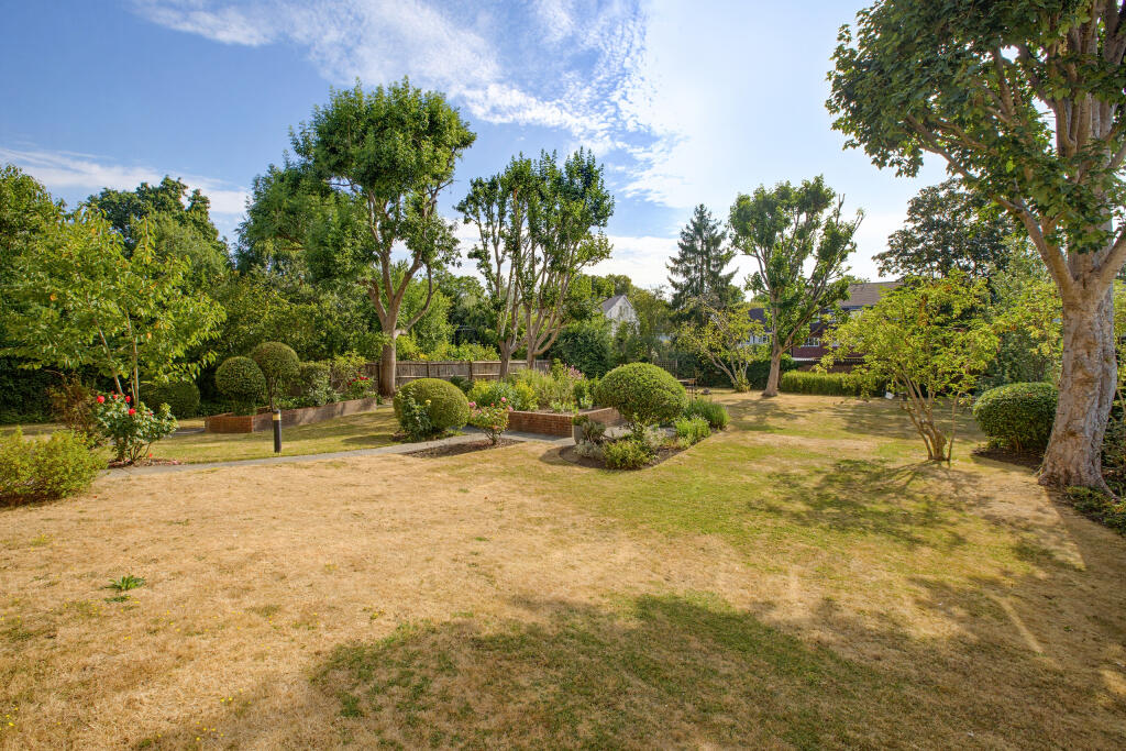 Property photo 11