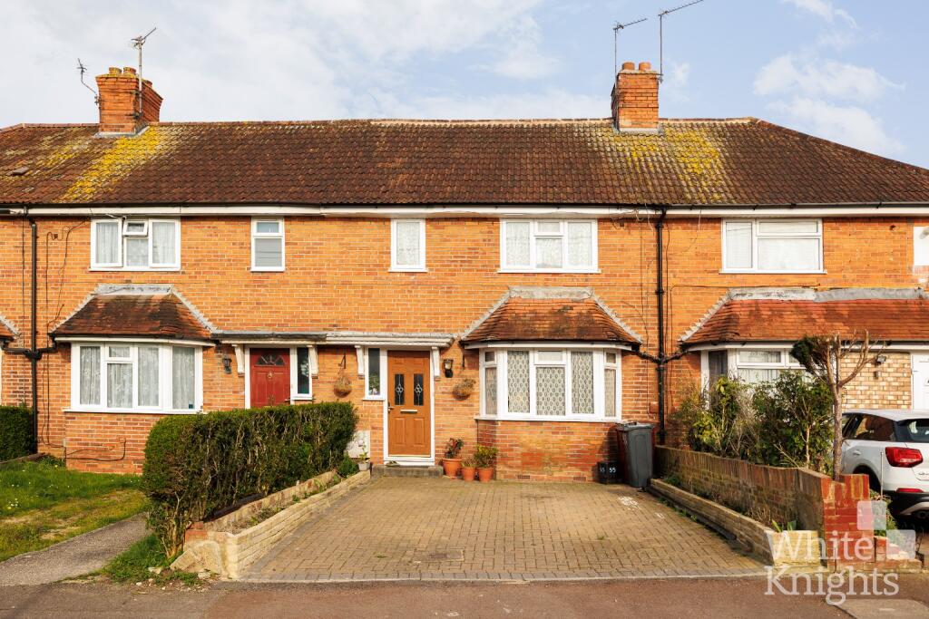 3-bed terraced on Kingsbridge Road, Reading, Berkshire, RG2 7RG, £375,000