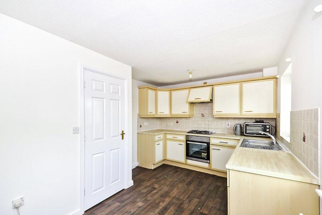Battery Road, London, SE28 photo 2