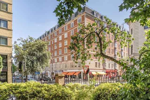 Main image of property: Peters Court, London