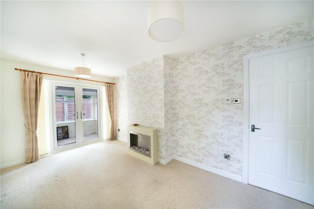 8, Tynsley Court, Madeley, TF7 photo 2