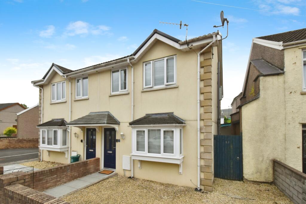 Main image of property: Brecon Road, Hirwaun, Aberdare