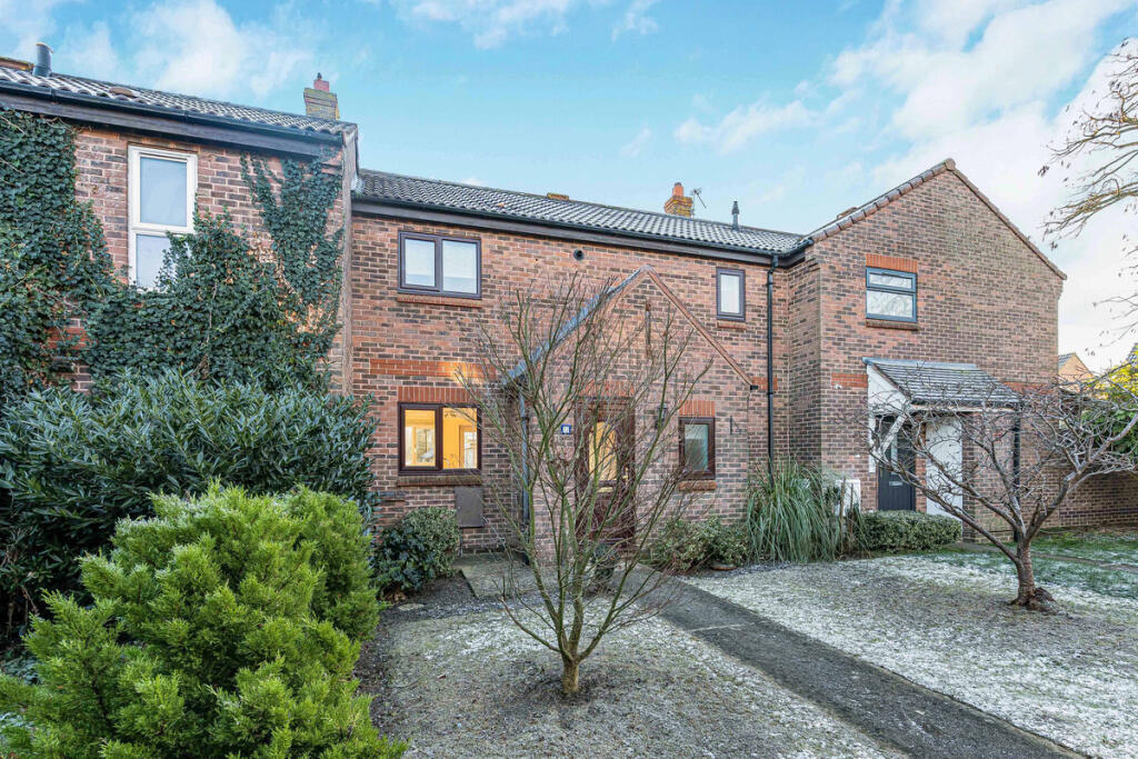 Main image of property: Blackburn Walk, Bicester, OX26