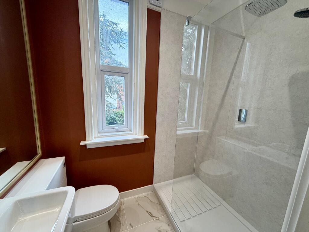 Apartment in Bournemouth, Springbourne - View 4