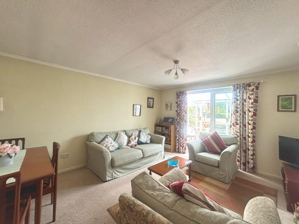 House in Stroud, Wotton-under-Edge - View 4