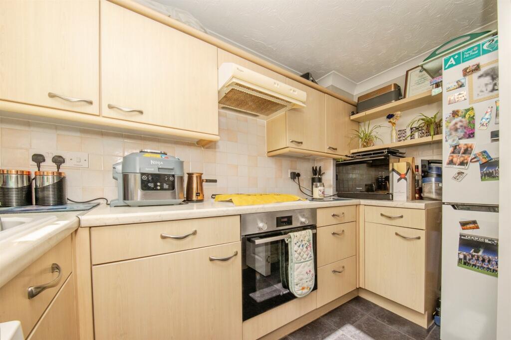 House in Babergh, Pinewood - View 5