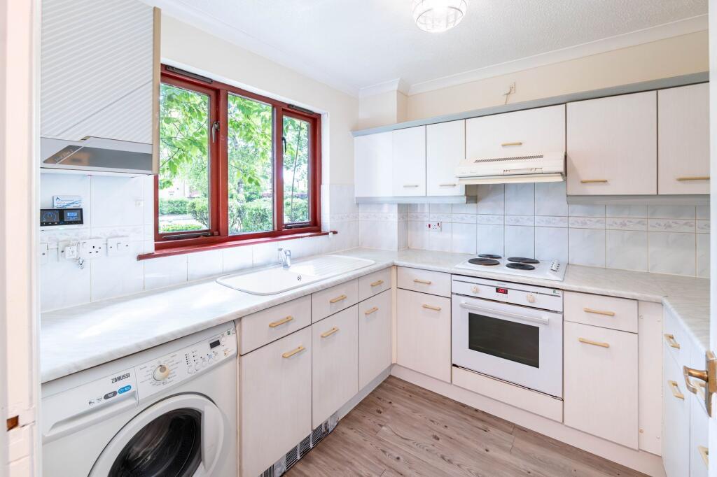 House in Broxburn, West Lothian - View 2
