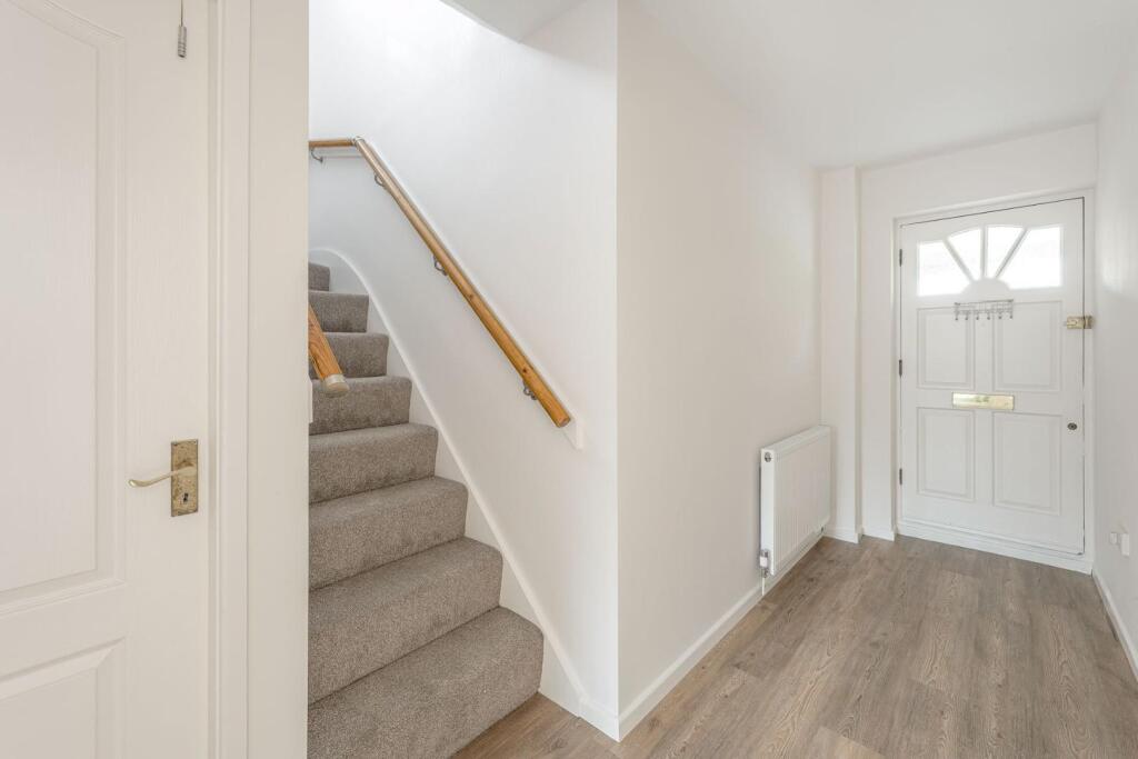 Copperbeech Close, Harborne,  Birmingham photo 5