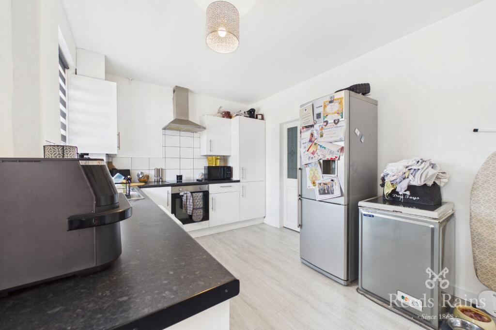 House in Wigan, Greater Manchester - More