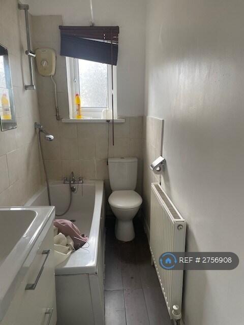 Additional image 5 of Woodhall Road, Bradford, BD3