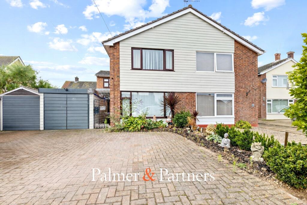 4-bed semi-detached on Worcester Crescent, Alresford, Colchester, Essex, CO7, £340,000