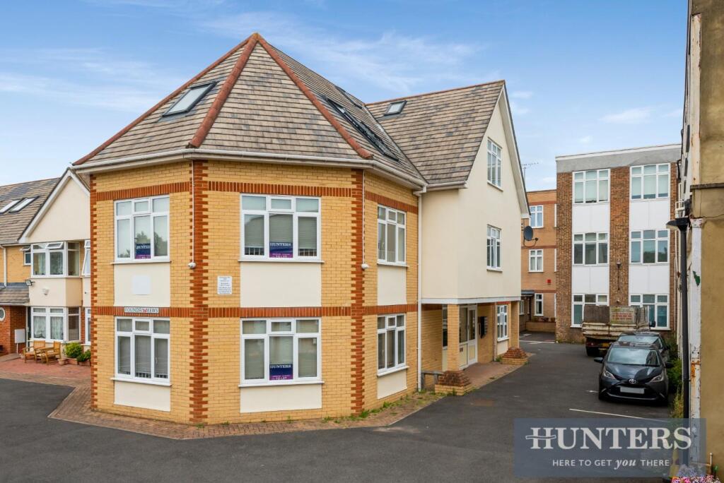 Main image of property: New Road, Hounslow