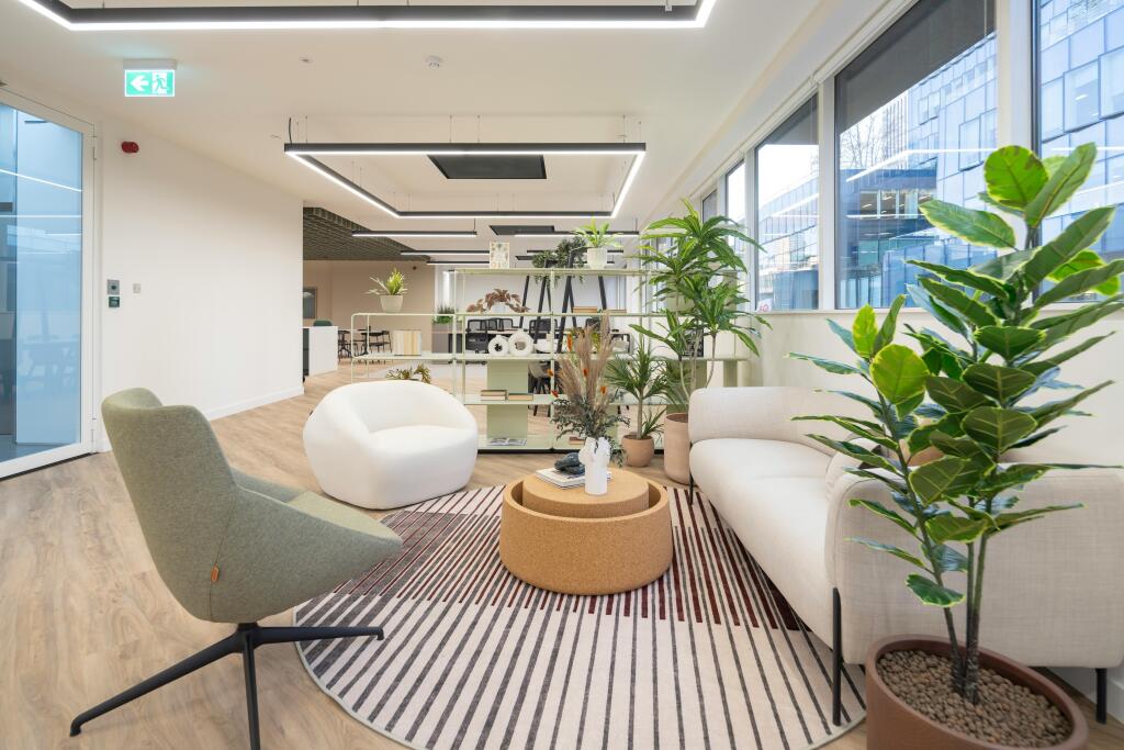 MC4242-5516-HR.jpg
