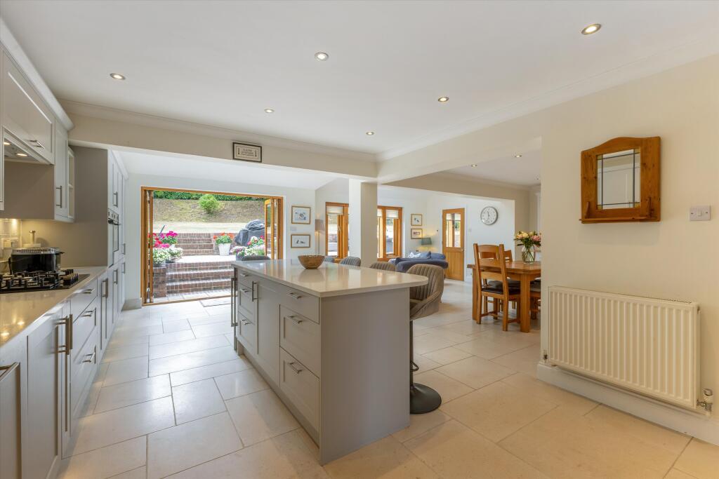 House in Winchester, Wonston - View 5
