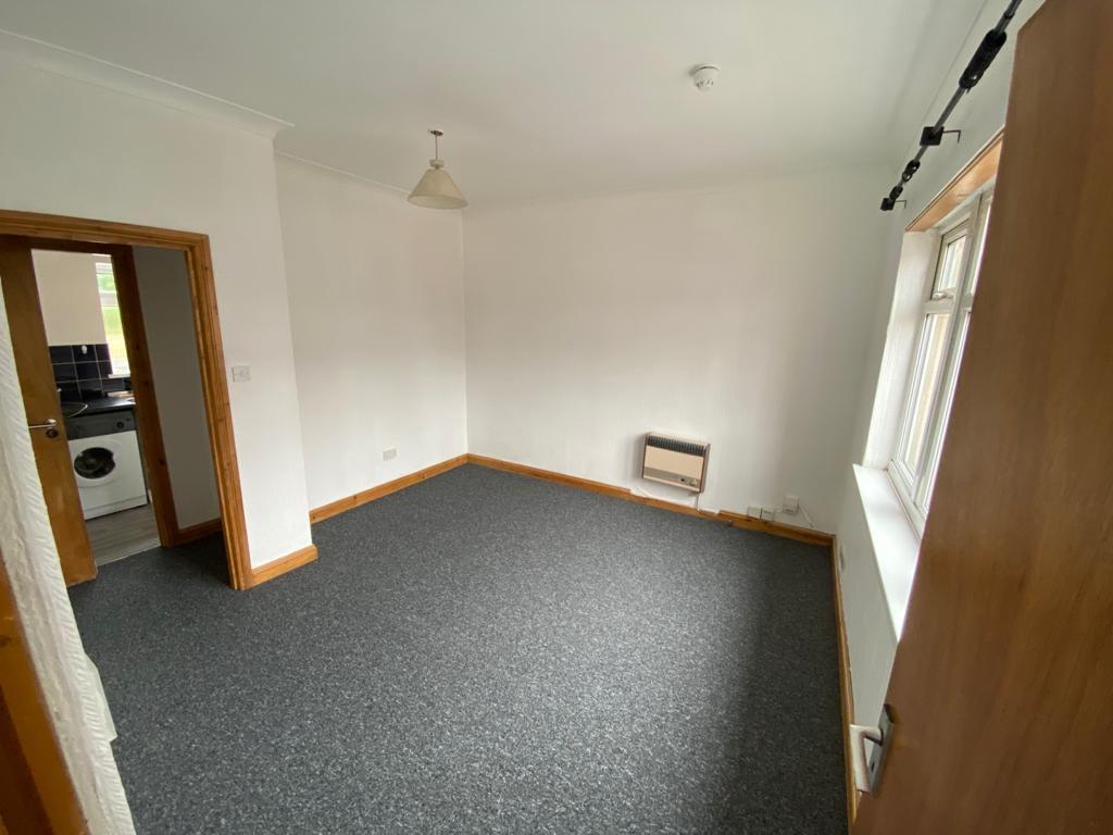 Main image of property: Flat 2c , Middlemore Road, Northfield, Birmingham