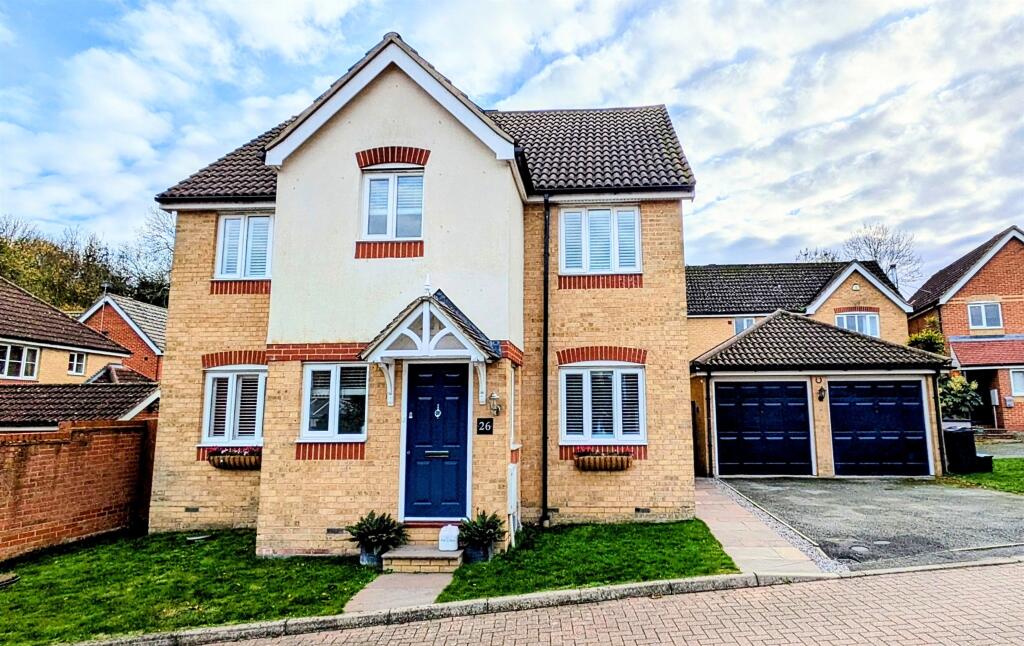 4-bed detached on Bourchier Avenue, BRAINTREE, £450,000