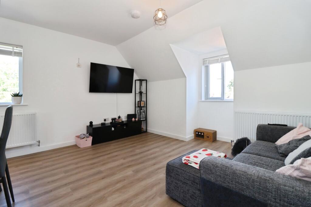Endeavour Close, Kingswood, Bristol, BS15 photo 4