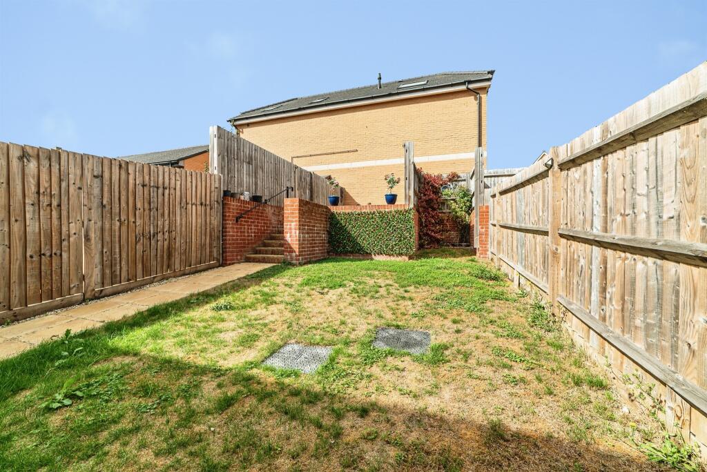 House in Reading - View 4