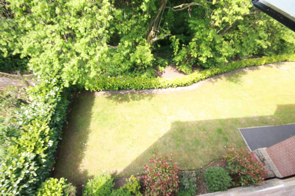 Old Wood Close, Gillibrand, Chorley photo 3