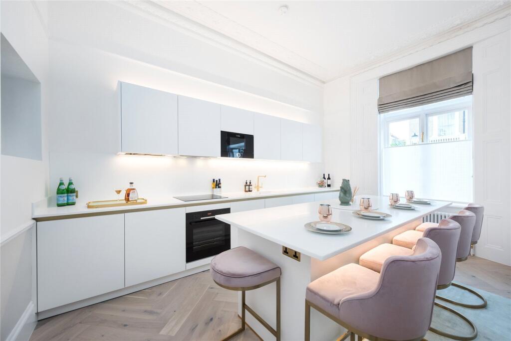 Apartment in London - View 2