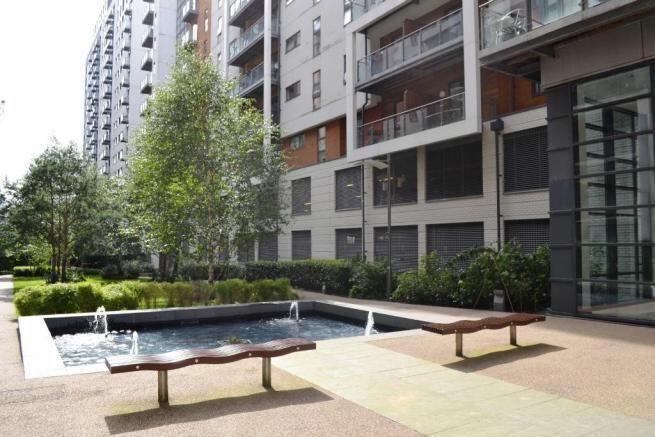 Main image of property: 1002 Barton Place, Greenquarters, Manchester, M4 4AU