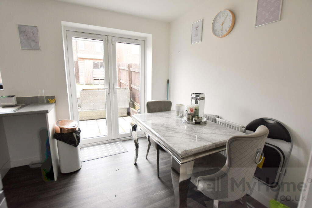 House in Broxtowe, Greasley - More