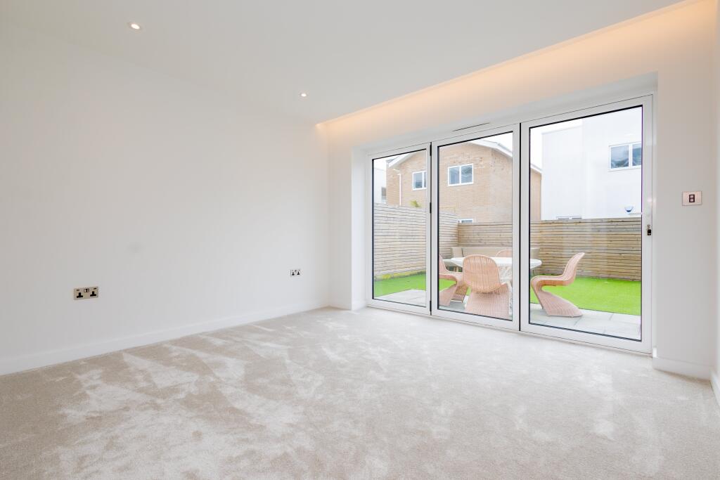 Additional image 20 of 302 Sandbanks Road, Lilliput, Poole