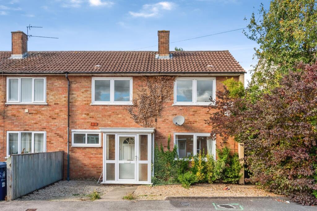 3-bed terraced on Corunna Crescent, OXFORD, £375,000