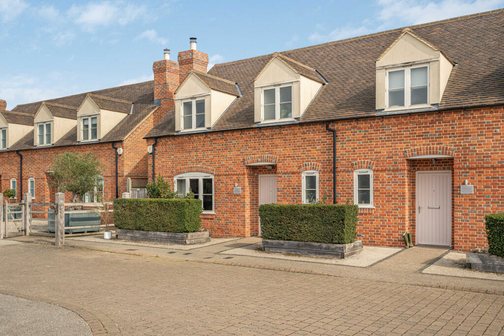 Main image of property: Yew Tree Courtyard, Nuneham Courtenay, OX44