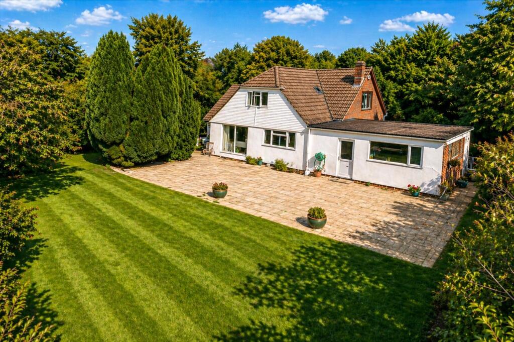 Main image of property: Headmoor Lane, Four Marks, Hampshire, GU34