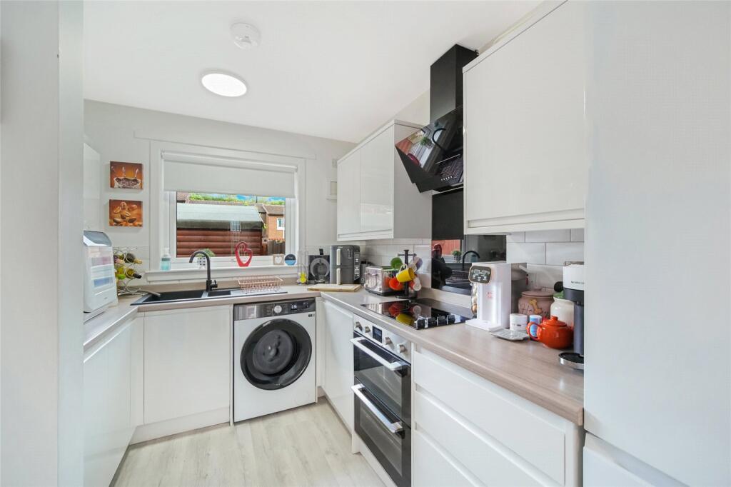House in Glenrothes, Collydean - View 5
