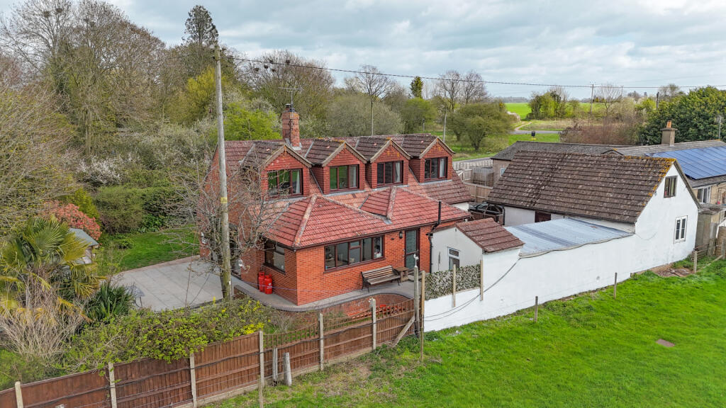 Main image of property: Greenway, Highleadon, GL18 1HG
