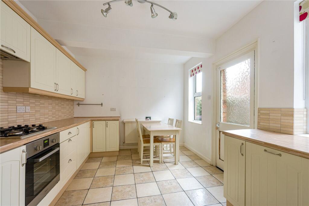House in Nottingham - View 3