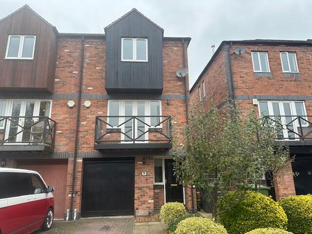 Main image of property: Roundhill Wharf , DY11