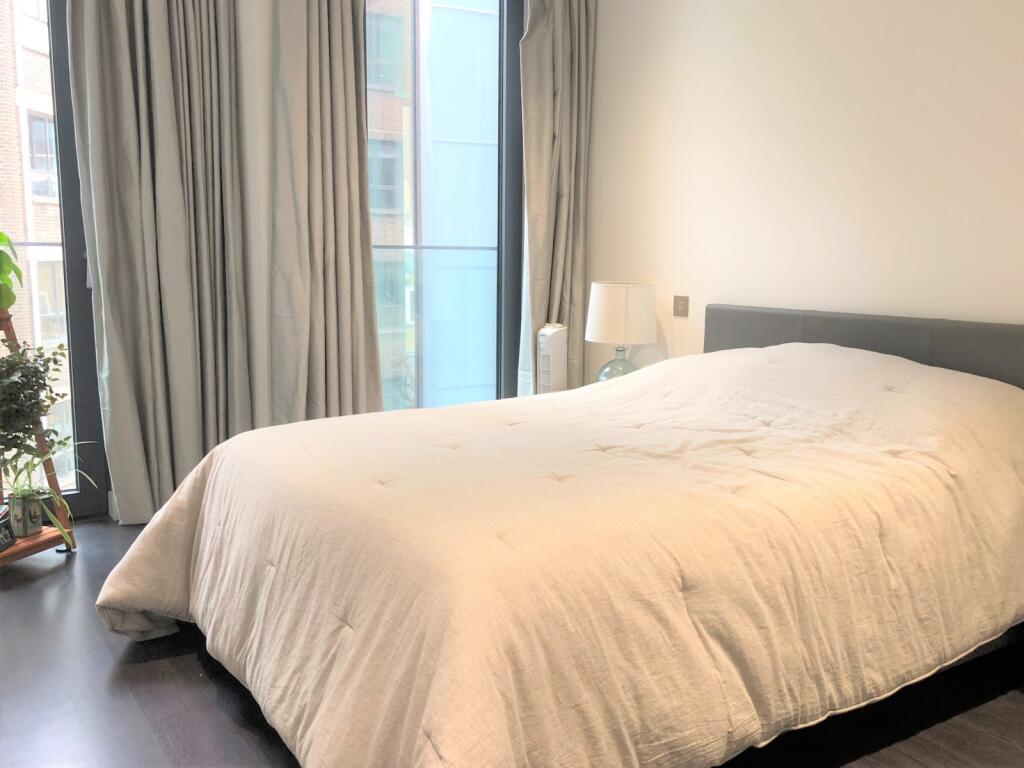 Apartment in London - View 5
