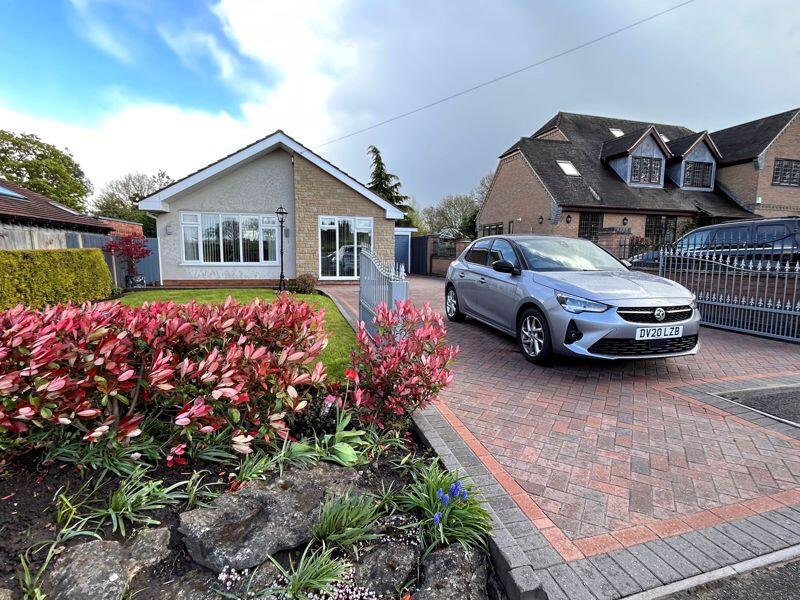 2-bed bungalow on Lichfield Road, Sandhills, Walsall WS9 9PF, £350,000