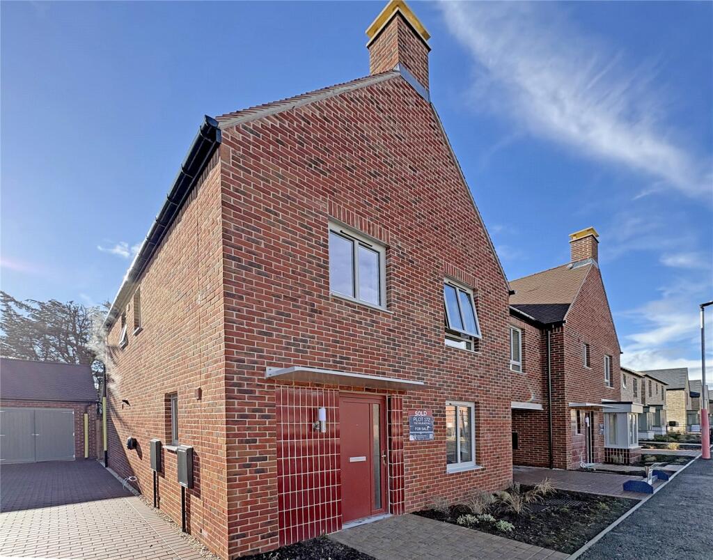 Darwin Green, Cambridge image 4