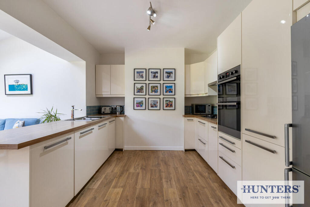 House in Leeds - View 5