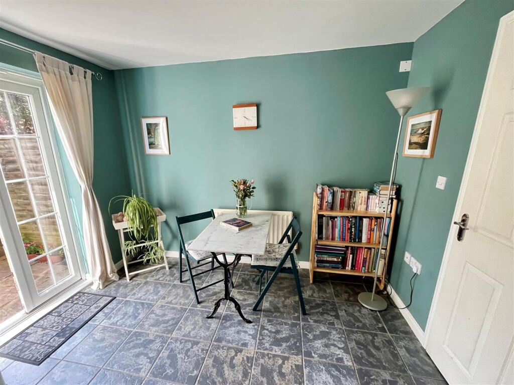 House in Salisbury - View 3