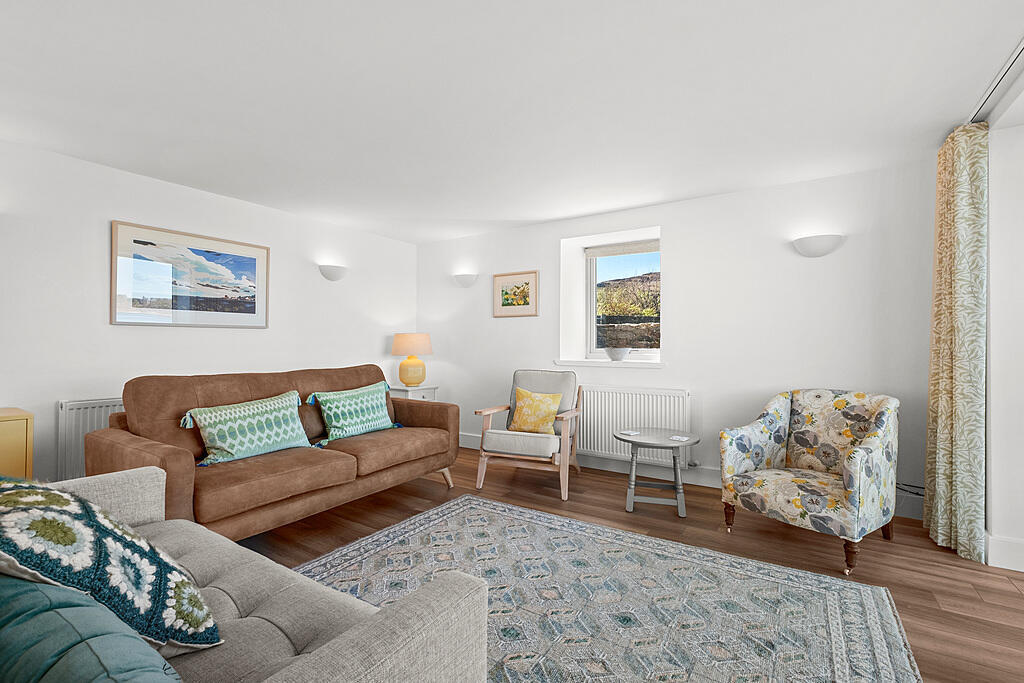 House in Port Ellen, Imeraval - View 6