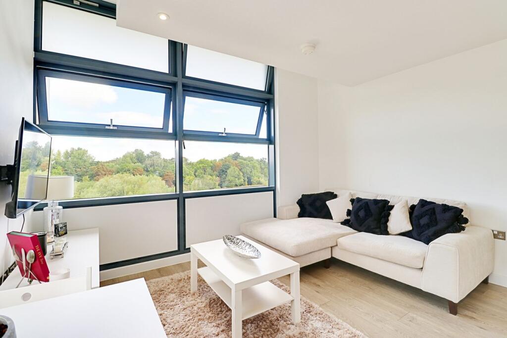 Apartment in Chelmsford - More