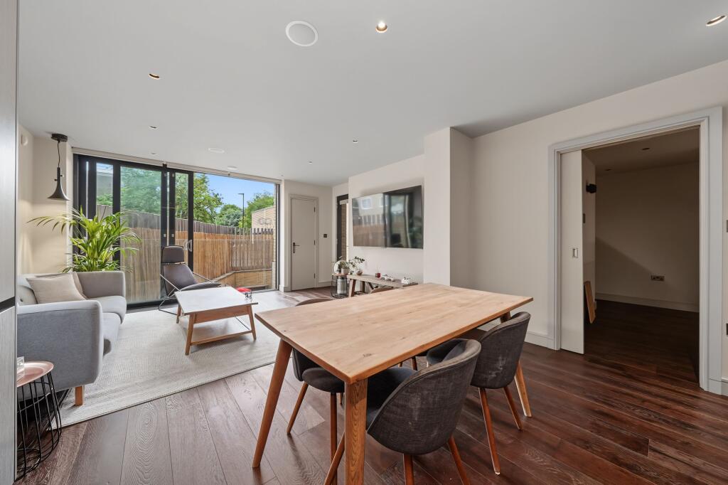 Main image of property: Highbury New Park, London, N5