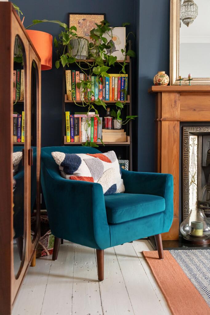 Apartment in Bromley - More