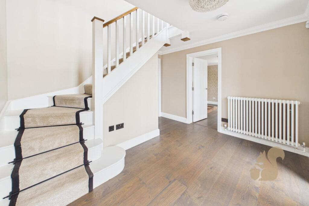 House in Chelmsford - More