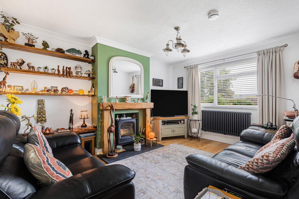 House in Cheltenham, Ewens Farm, Naunton - More