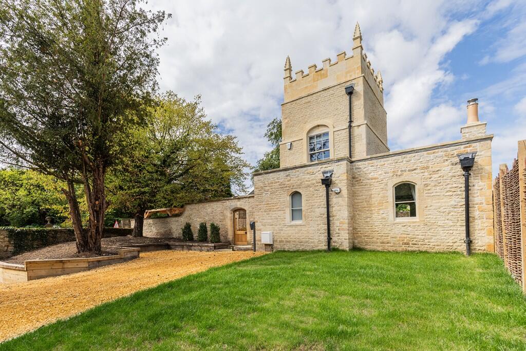 Main image of property: High Street, GL54