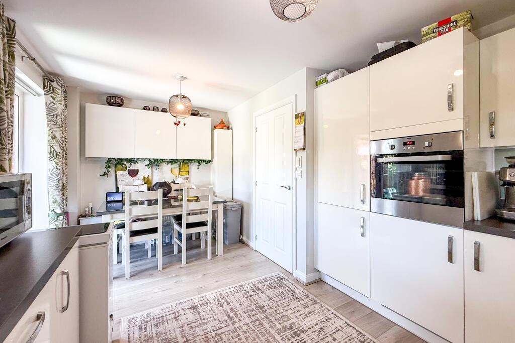 House in Brighton - View 5