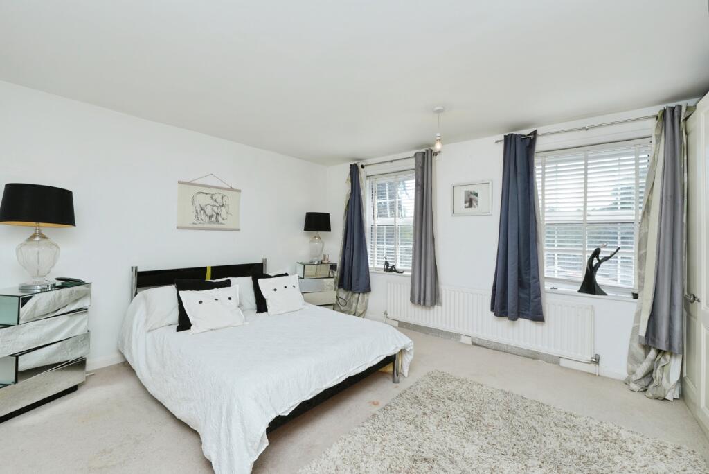 House in London - More